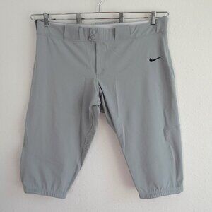 Nike Softball Pants Women’s Size 2XL Gray Cropped 3/4 Length